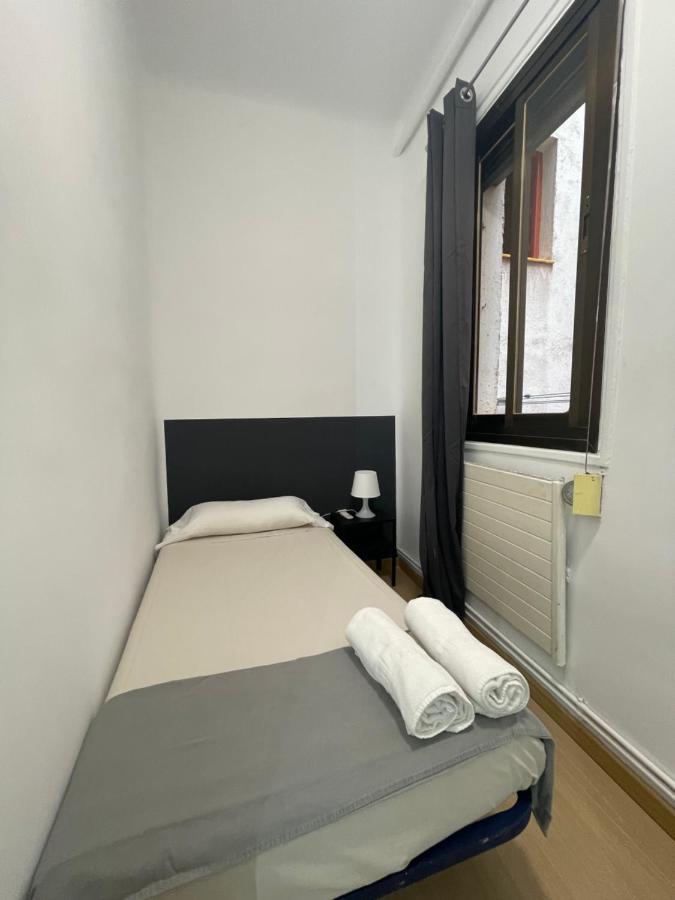 Toledo Habitaciones Madrid Exterior photo