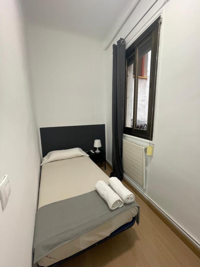 Toledo Habitaciones Madrid Exterior photo