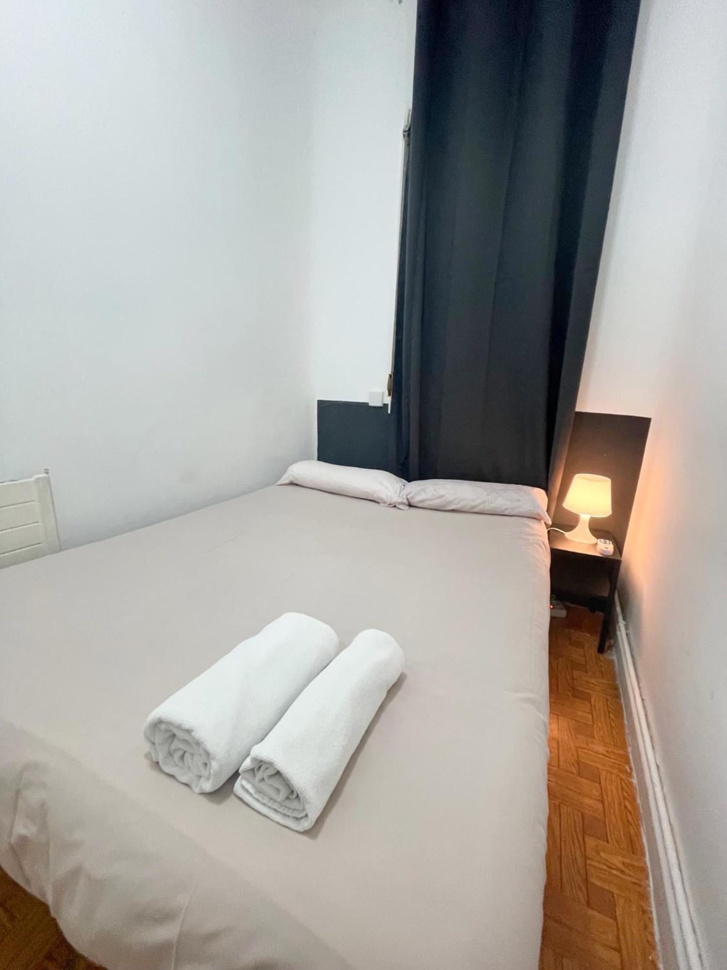 Toledo Habitaciones Madrid Exterior photo